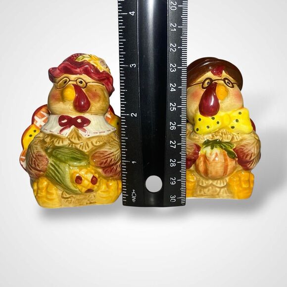 Vintage Turkey Salt and Pepper Shakers Thanksgiving Fall Decor Ceramic Pair - Picture 5 of 9